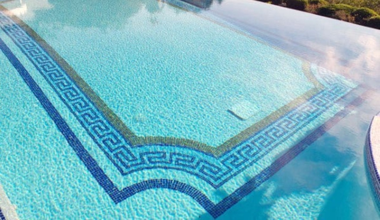 Why mosaic tiles are the best solution for your pool